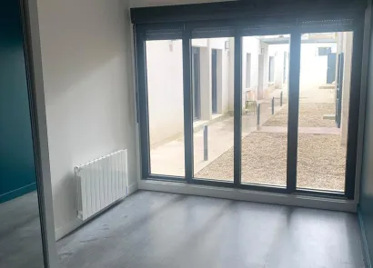 Location 51100 reims 23321