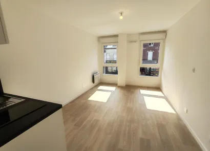 Location 76150 maromme 25156